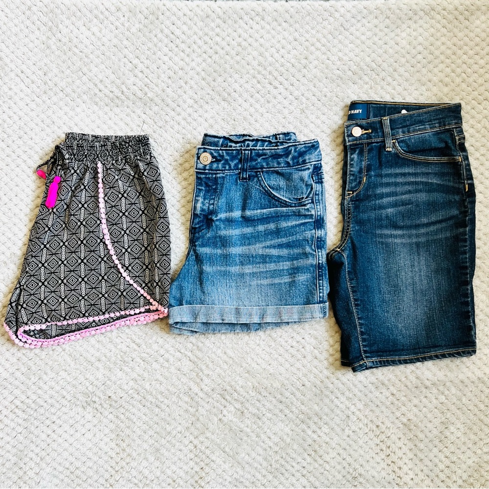 Girl’s 14 Shorts Bundle Japna Kids, Old Navy, Cherokee